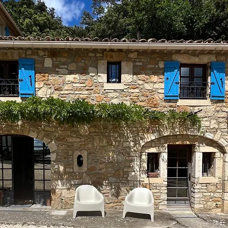 La Petite Blanchardiere, Avec Piscine