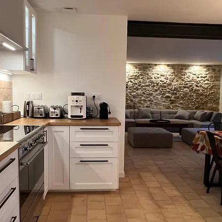 La Petite Blanchardiere, Avec Piscine Сasa de vacaciones Sabran